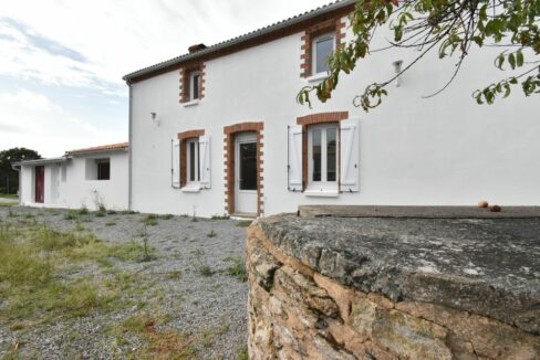 AGENCE IMMO PORNIC MAISON 148M² 6 PIÈCES SUR 1200M² SAINT-PÈRE-EN-RETZ