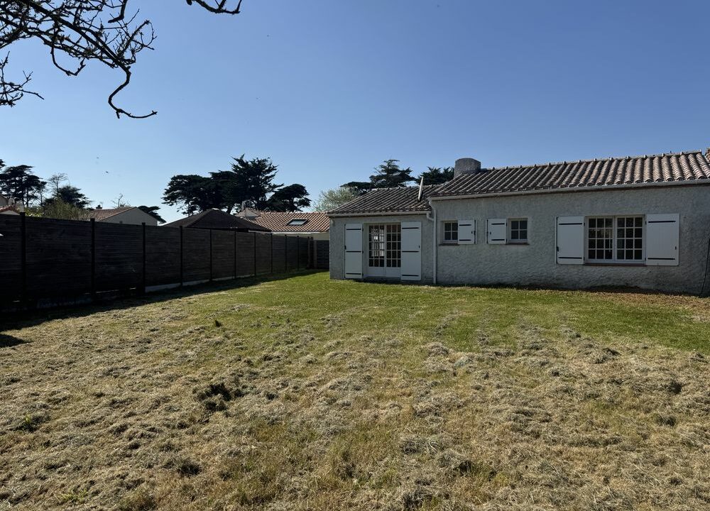b-immo-MAISON 4 PIÈCES 60 M² 450 M², LA PLAINE-SUR-MER (44776)