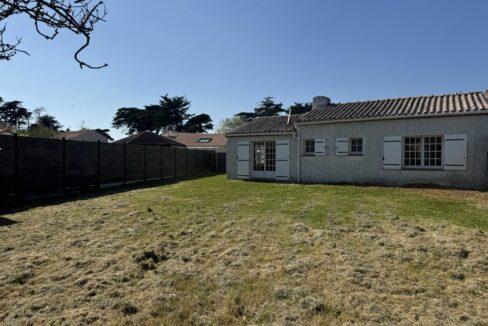 b-immo-MAISON 4 PIÈCES 60 M² 450 M², LA PLAINE-SUR-MER (44776)