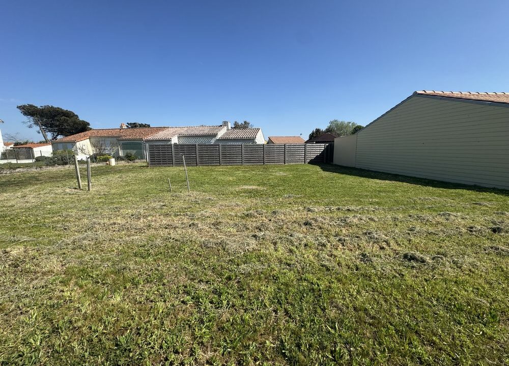 b-immo-VENTE TERRAIN À BATIR LA PLAINE-SUR-MER (44773)