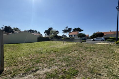 b-immo-VENTE TERRAIN À BATIR LA PLAINE-SUR-MER (44774)