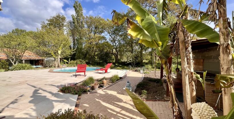 b-immo-11 pièces 220 m² 2000 m², au calme et sur terrain de 2000 m2,maison non mitoyenne de 220 m2 avec vie de plain pied, PORNIC (1)