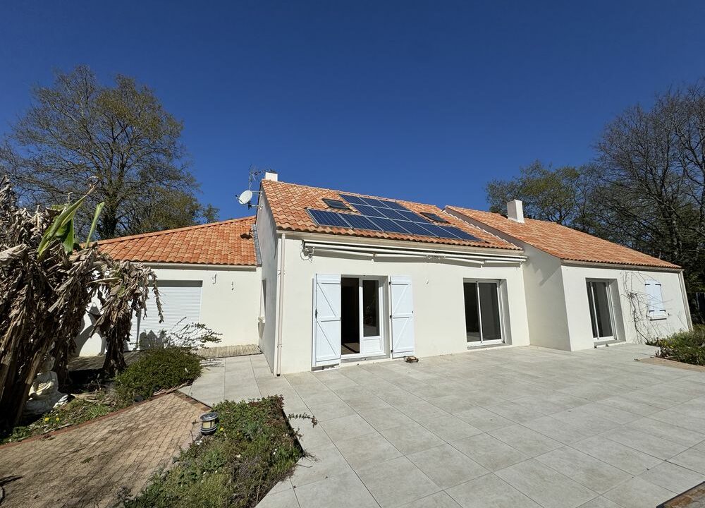 b-immo-11 pièces 220 m² 2000 m², au calme et sur terrain de 2000 m2,maison non mitoyenne de 220 m2 avec vie de plain pied, PORNIC (9)