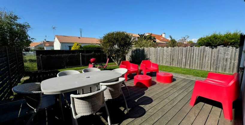 Agence IMMOPORNIC MAISON 7 PIÈCES 125M² - 474M² AVEC 4 CHAMBRES, GRAND GARAGE, JARDIN PORNIC - LA BIROCHÈRE