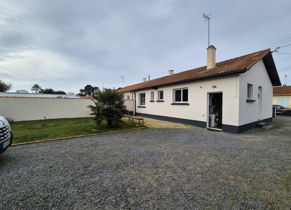 b-immo-4 pièces 80 m² 569 m² St-Brevin-Les-Pins, maison de plain pied avec grand garage (1)