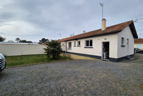b-immo-4 pièces 80 m² 569 m² St-Brevin-Les-Pins, maison de plain pied avec grand garage (1)