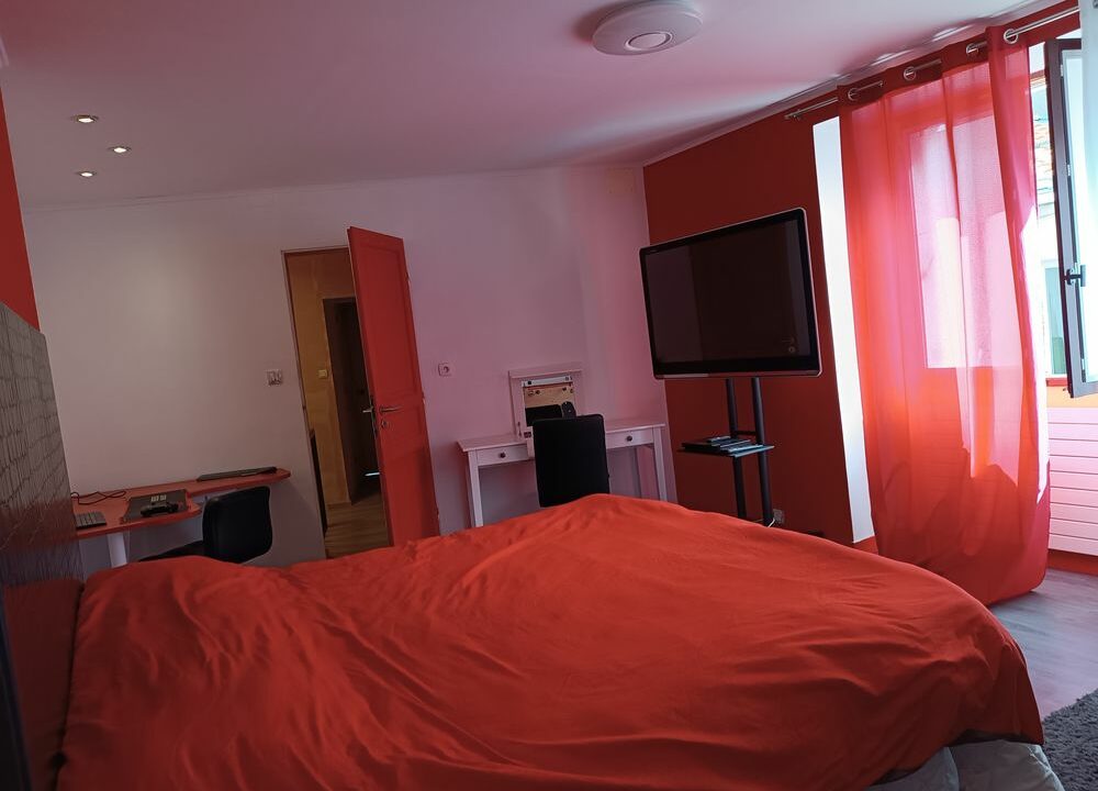 b-immo-6 pièces 164 m² 285 m² Paimboeuf, maison de 164m² avec annexe de 50m² (2)