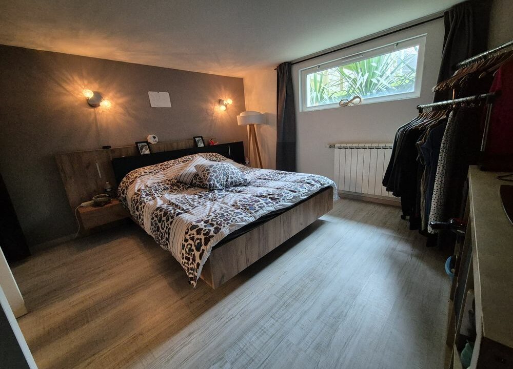 b-immo-7 pièces 106 m² 375 m² MAISON Ville 7 Pieces Toute Rénovée Foyer cocon pour Famille (9)