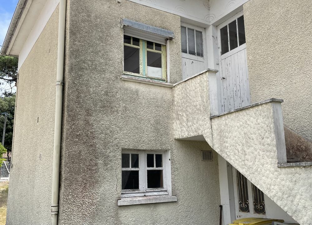 b-IMMO PORNIC MAISON 8 PIÈCES 140 M² 664M² SAINT-BRÉVIN-LES-PINS (20)