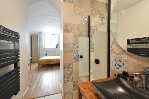 b-immo-5-pieces-124-m²-Superbe-appartement-et-son-jardin-privatif-Champtoceaux-49270La-Varenne