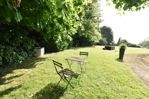 b-immo-5-pieces-124-m²-Superbe-appartement-et-son-jardin-privatif-Champtoceaux-49271La-Varenne