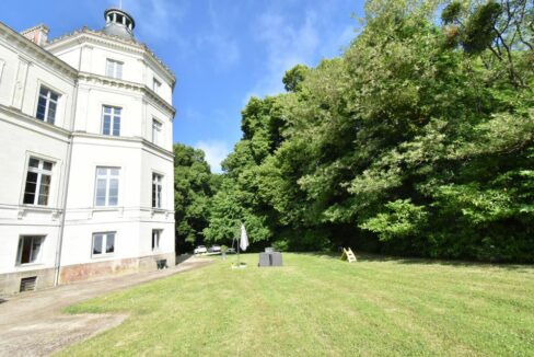 b-immo-5-pieces-124-m²-Superbe-appartement-et-son-jardin-privatif-Champtoceaux-49272La-Varenne