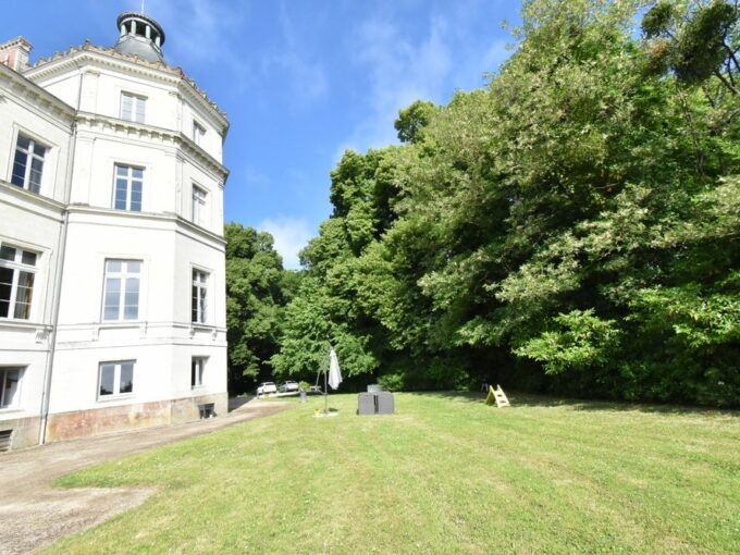 b-immo-5-pieces-124-m²-Superbe-appartement-et-son-jardin-privatif-Champtoceaux-49274La-Varenne