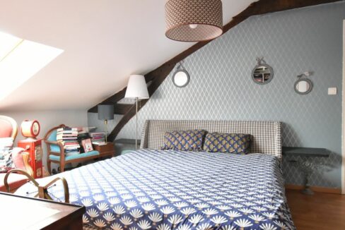 b-immo-6 pièces 132 m² Appartement atypique en bord de Loire et son magnifique parc, La Varenne_03