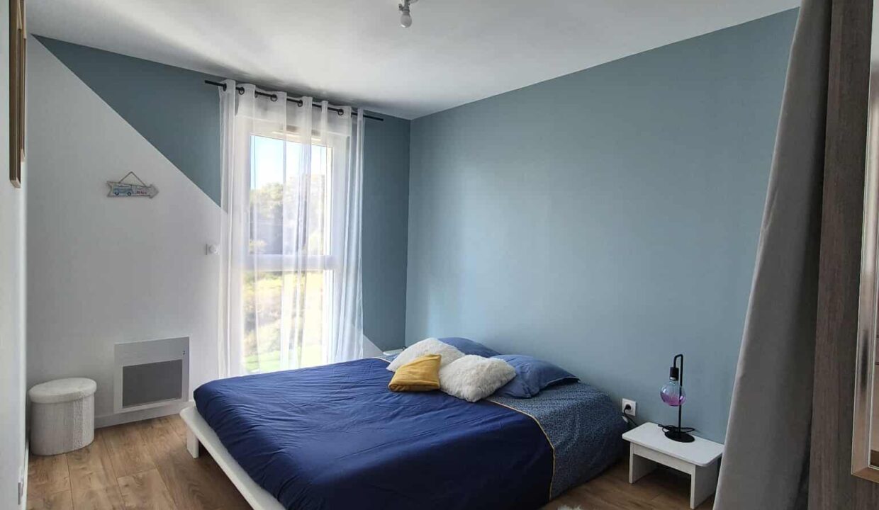 4 pièces 88 m² 355 m² À vendre à Saint-Père-En-Retz (44320) maison neuve de 2023 avec 3 chambres 10