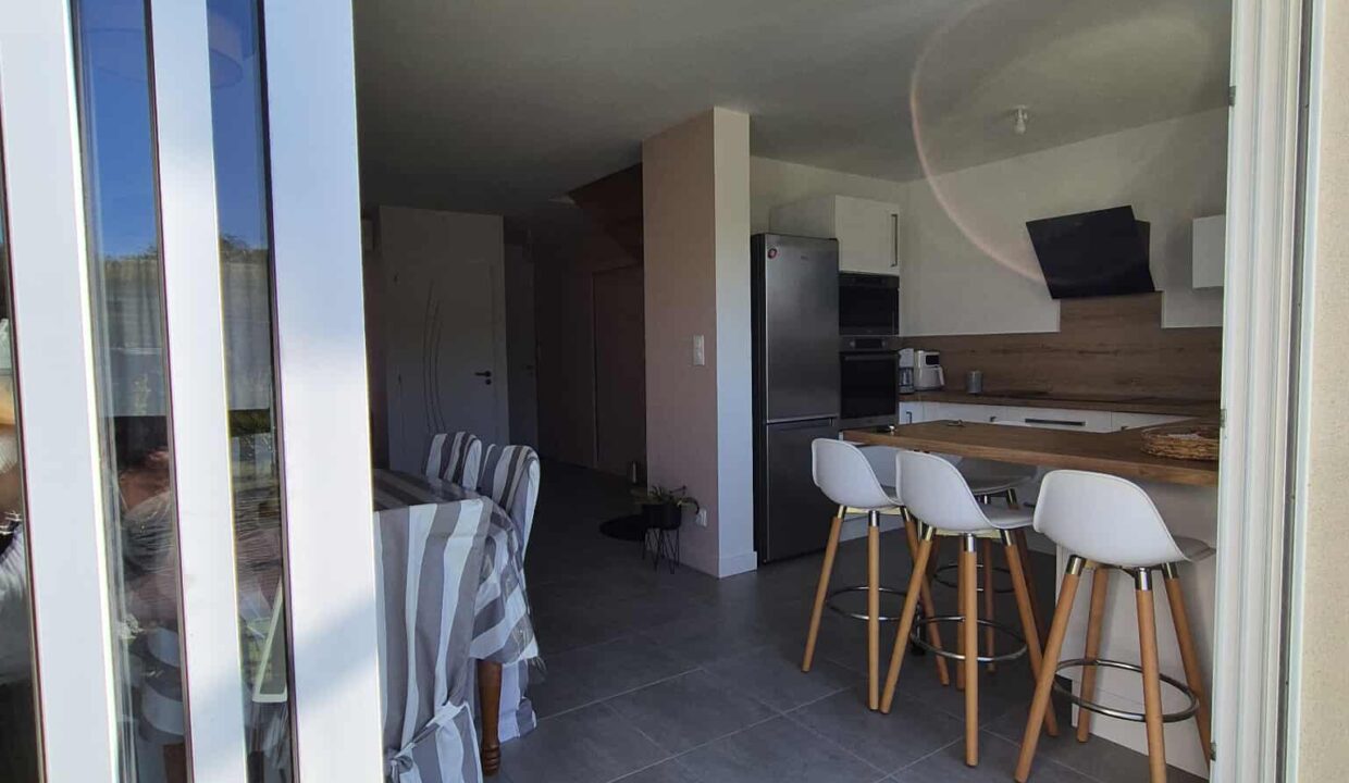 4 pièces 88 m² 355 m² À vendre à Saint-Père-En-Retz (44320) maison neuve de 2023 avec 3 chambres 14