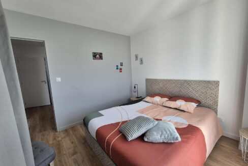 4 pièces 88 m² 355 m² À vendre à Saint-Père-En-Retz (44320) maison neuve de 2023 avec 3 chambres 2