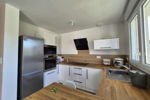 4 pièces 88 m² 355 m² À vendre à Saint-Père-En-Retz (44320) maison neuve de 2023 avec 3 chambres 3