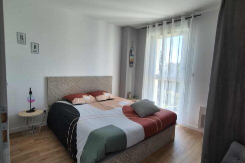 4 pièces 88 m² 355 m² À vendre à Saint-Père-En-Retz (44320) maison neuve de 2023 avec 3 chambres 7