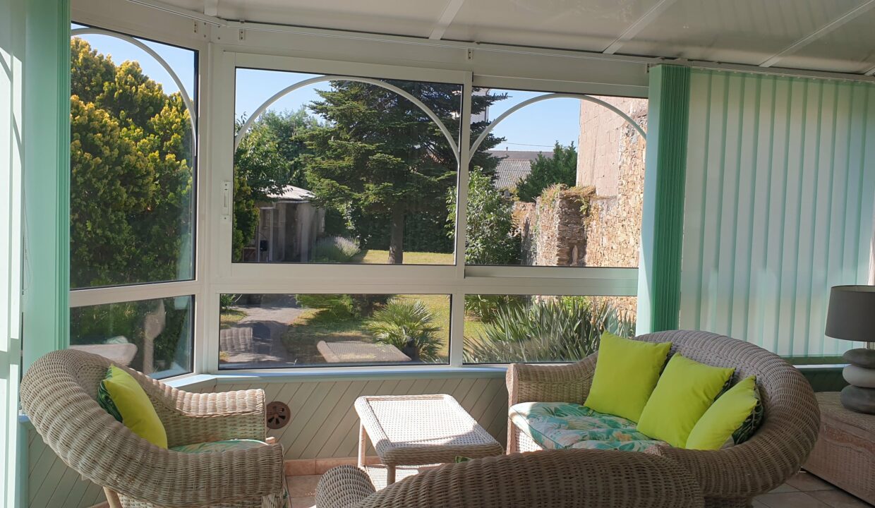 7 pièces 170 m² 846 m² VENTE Magnifique DEMEURE BORD de Loire, 3 chambres + bureau sur 3 étages de 170 m² habitable PAIMBOEUF (44560) 10