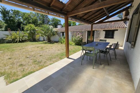 8 pièces 160 m² 1533 m² Maison de Charme proche BORD de Loire à PAIMBŒUF (44560) de 160 m² habitable 4 chambres Jardin Granges Pay 3