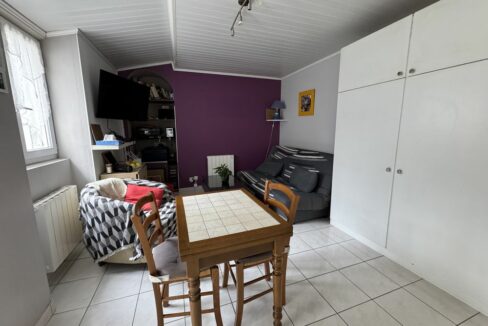 b-immo-1 pièce 23.5 m² Pornic - Vieux port - studio au calme avec cour en jouissance_05