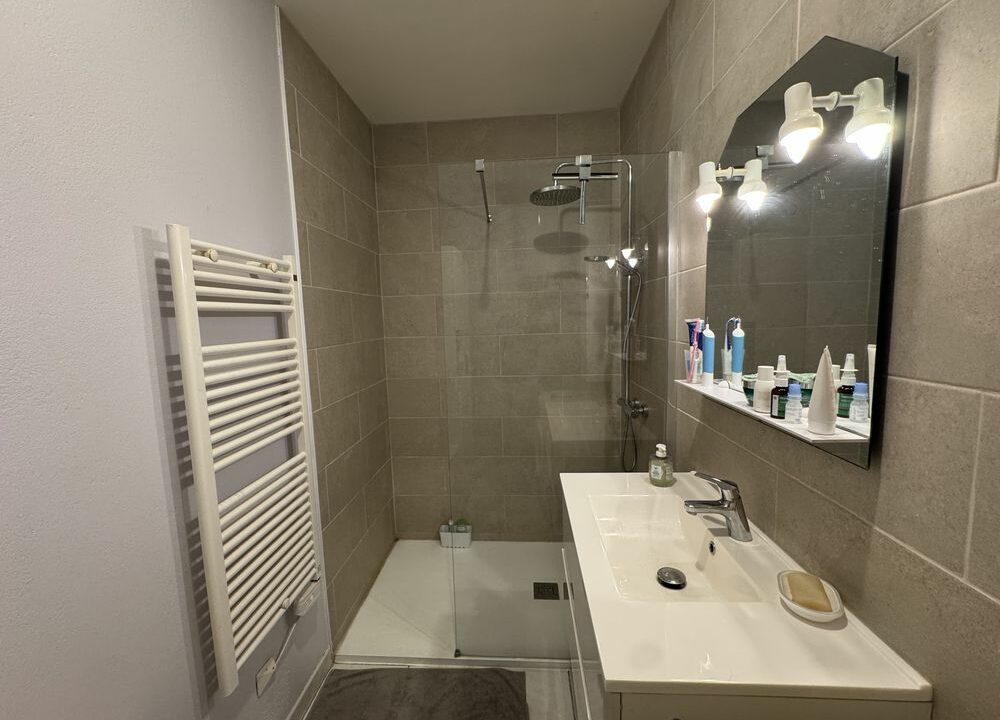 b-immo-1 pièce 23.5 m² Pornic - Vieux port - studio au calme avec cour en jouissance_07