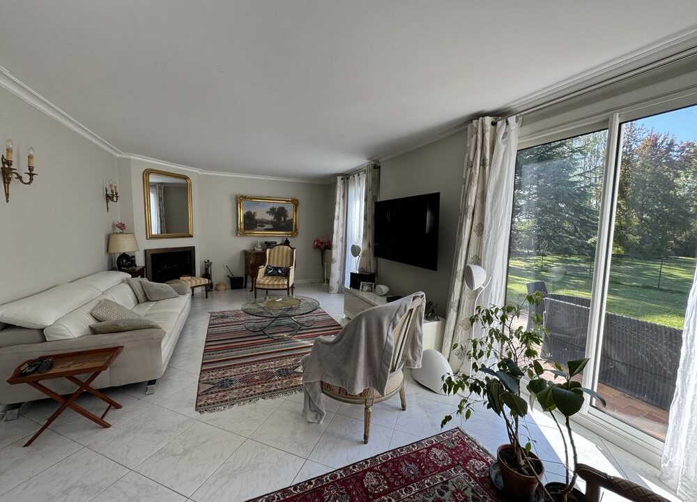 b-immo-11 pièces 260 m² 2300 m² - maison de 260 m2 avec 5 chambres sur terrain de 2300 m2, Sainte-Pazanne (4)