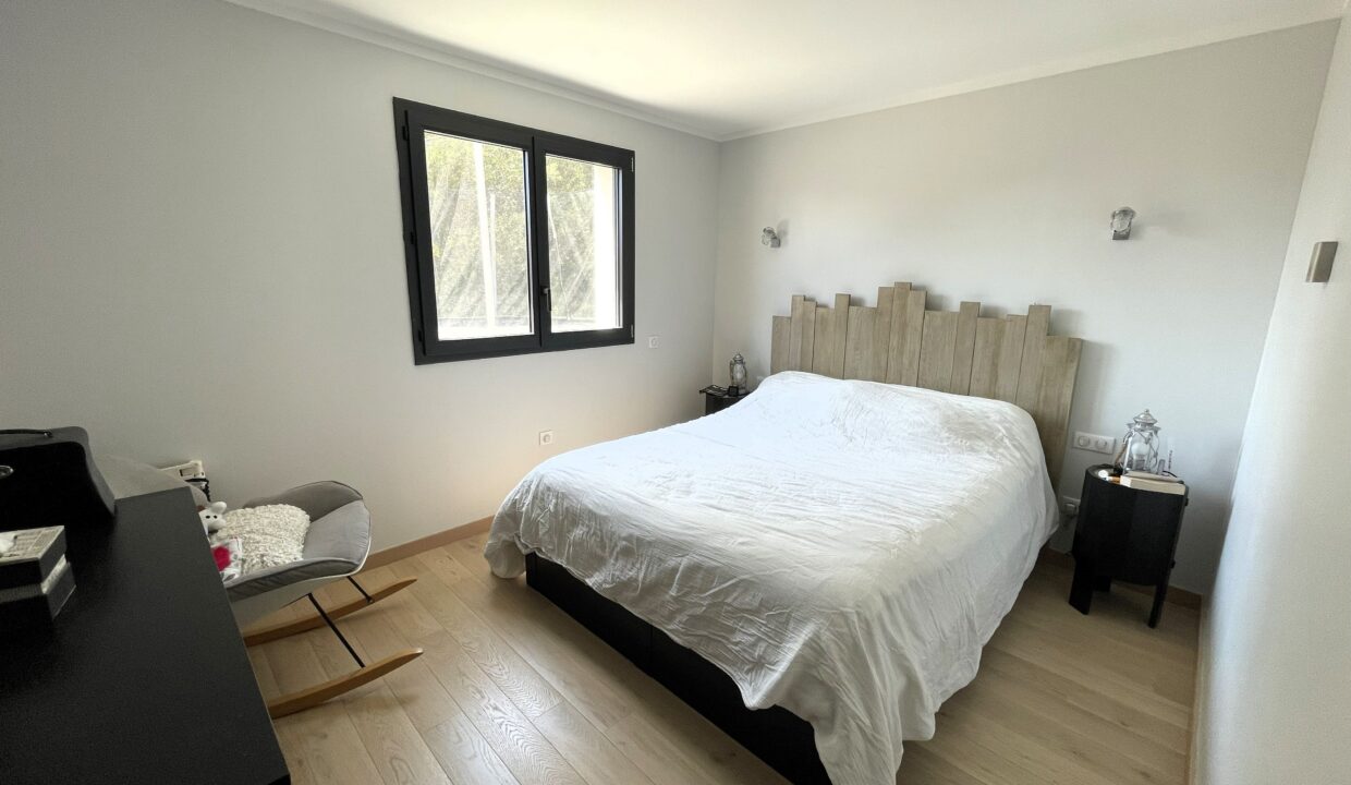 b-immo-8 pièces 215 m² 830 m², Belle Villa 215 m² La Plaine Sur Mer. 2