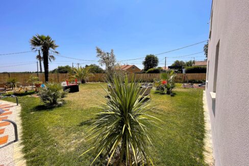 b-immo-8 pièces 215 m² 830 m², Belle Villa 215 m² La Plaine Sur Mer. 3