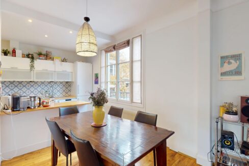 MAISON 6 PIECES 185 M² - PARIS 11