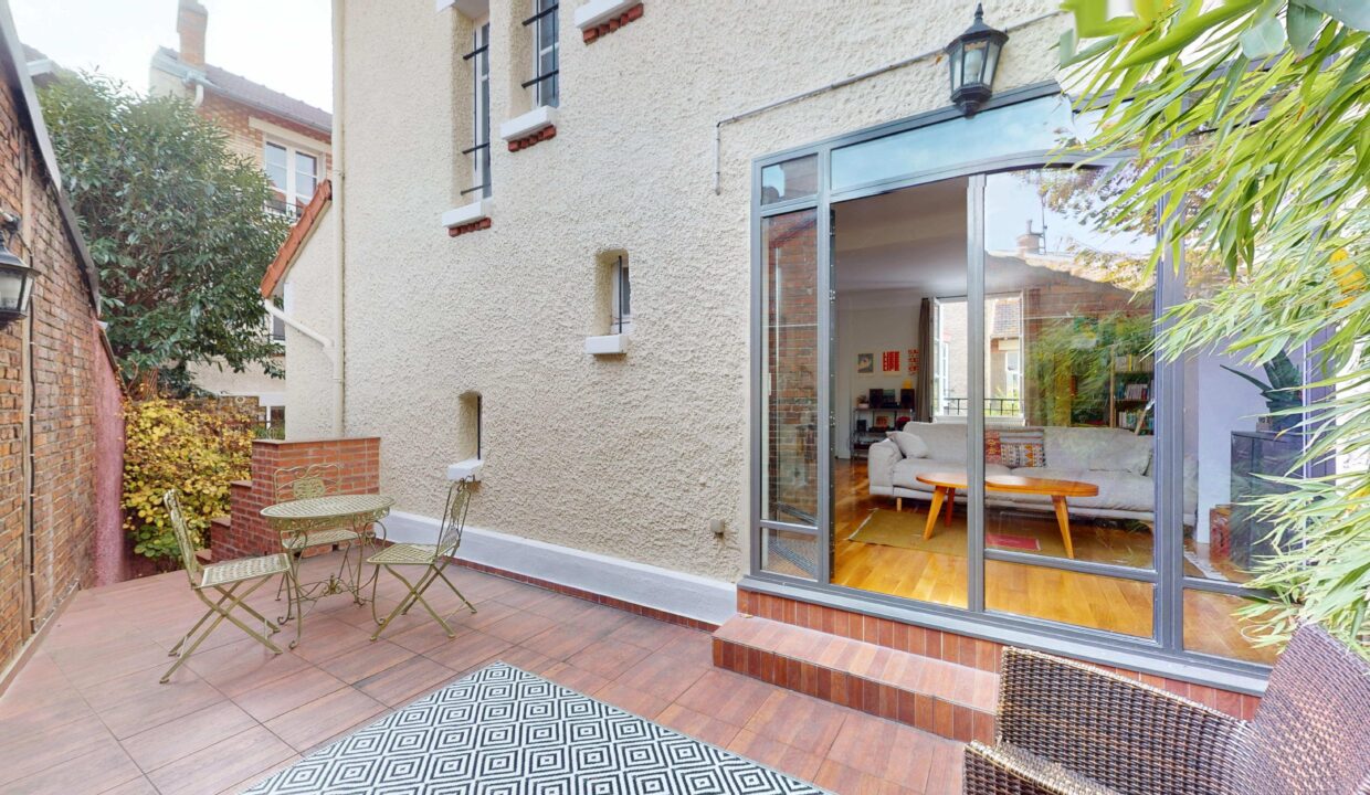 MAISON 6 PIECES 185 M² - PARIS 2