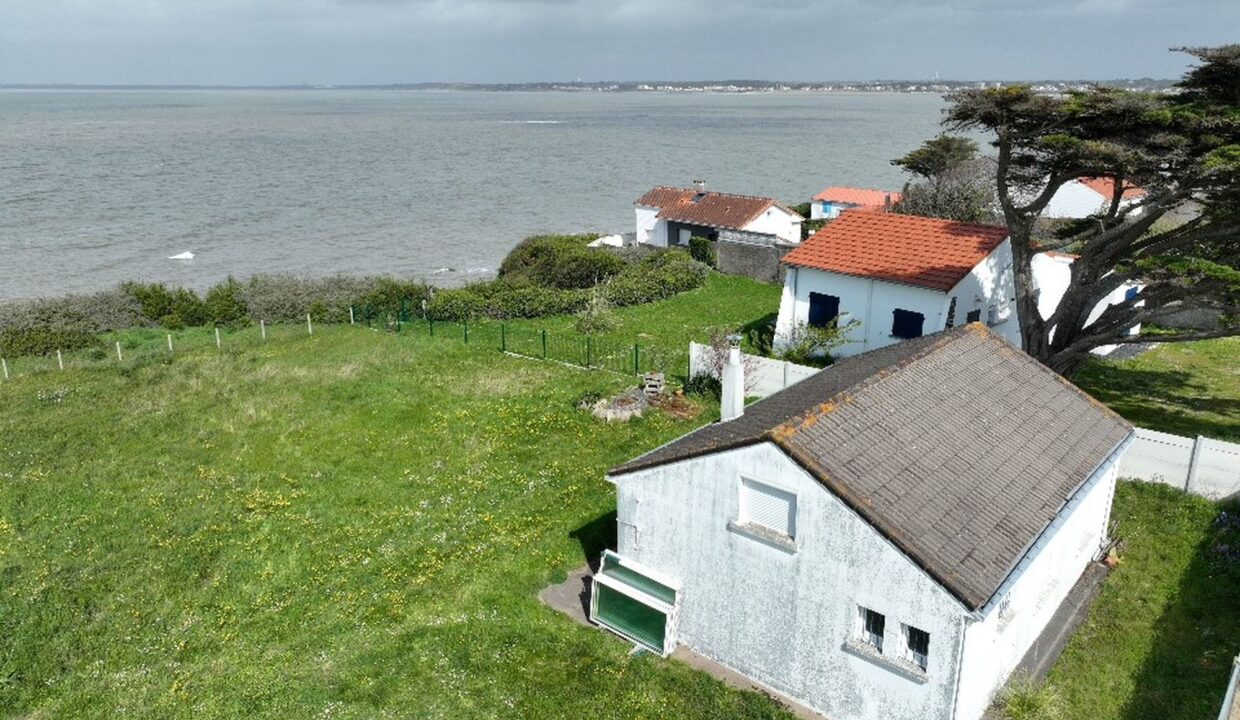Maison, 4 pièce(s)- LA PLAINE-SUR-MER-11