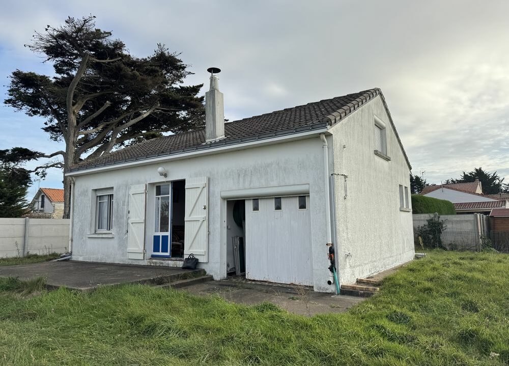 b-IMMO PORNIC MAISON 50M² 4 PIÈCES SUR 1300M² FACE MER LA PLAINE-SUR-MER (1)