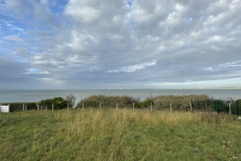 b-IMMO PORNIC TERRAIN DE 1280M² FACE MER LA PLAINE-SUR-MER (5)