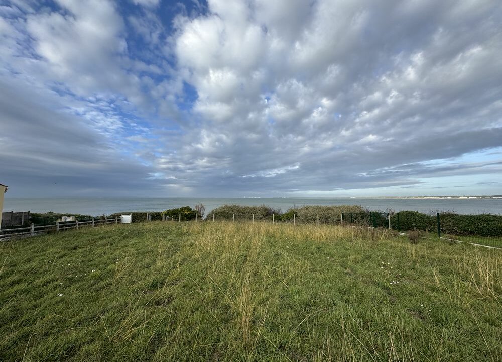 b-IMMO PORNIC TERRAIN DE 1280M² FACE MER LA PLAINE-SUR-MER (6)