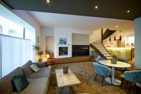 Immonantes, Sainte-Marie, Pornic. Place de l'église