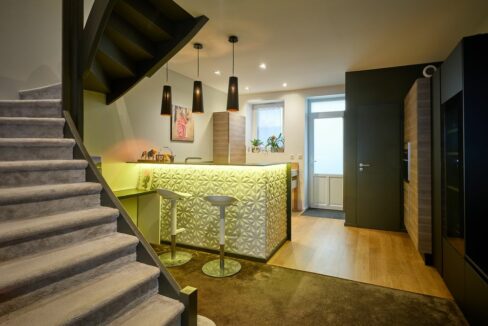 Immonantes, Sainte-Marie, Pornic. Place de l'église