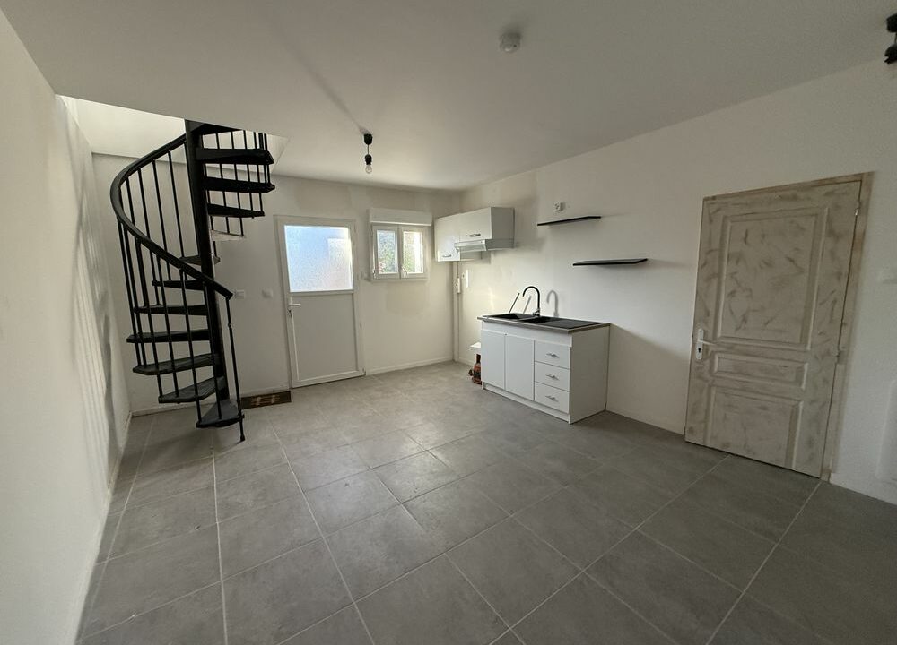 b-IMMO PORNIC MAISON RÉNOVÉE 44M² 2 PIÈCES BOURG MOUTIERS-EN-RETZ (5)