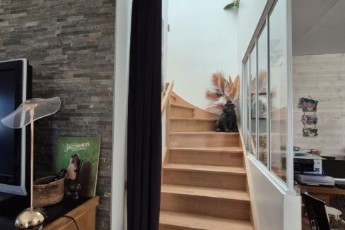 2311-Maison - 208 m² - 8 pièces (4)_resultat