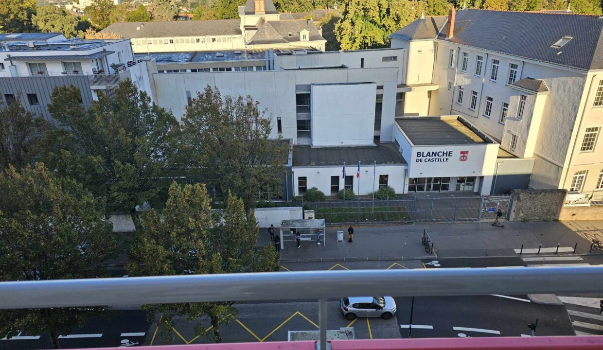 Appartement - 69,39 m² - 3 pièces-Nantes (28)_resultat