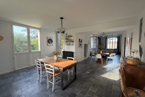 Chaumes-en-retz - maison bourgeoise de 210 m2 sur terrain de 3400 m2 (4)