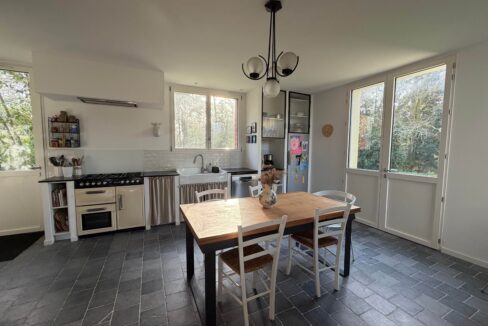 Chaumes-en-retz - maison bourgeoise de 210 m2 sur terrain de 3400 m2 (9)