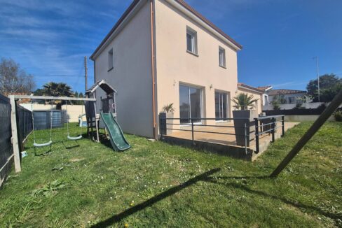 MAISON FAMILIALE 144M² Recente 6 chambres sur PORNIC (44210) Pays de Retz