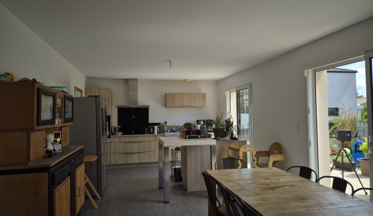 MAISON FAMILIALE 144M² Recente 6 chambres sur PORNIC (44222) Pays de Retz