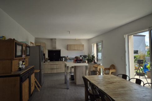 MAISON FAMILIALE 144M² Recente 6 chambres sur PORNIC (44222) Pays de Retz