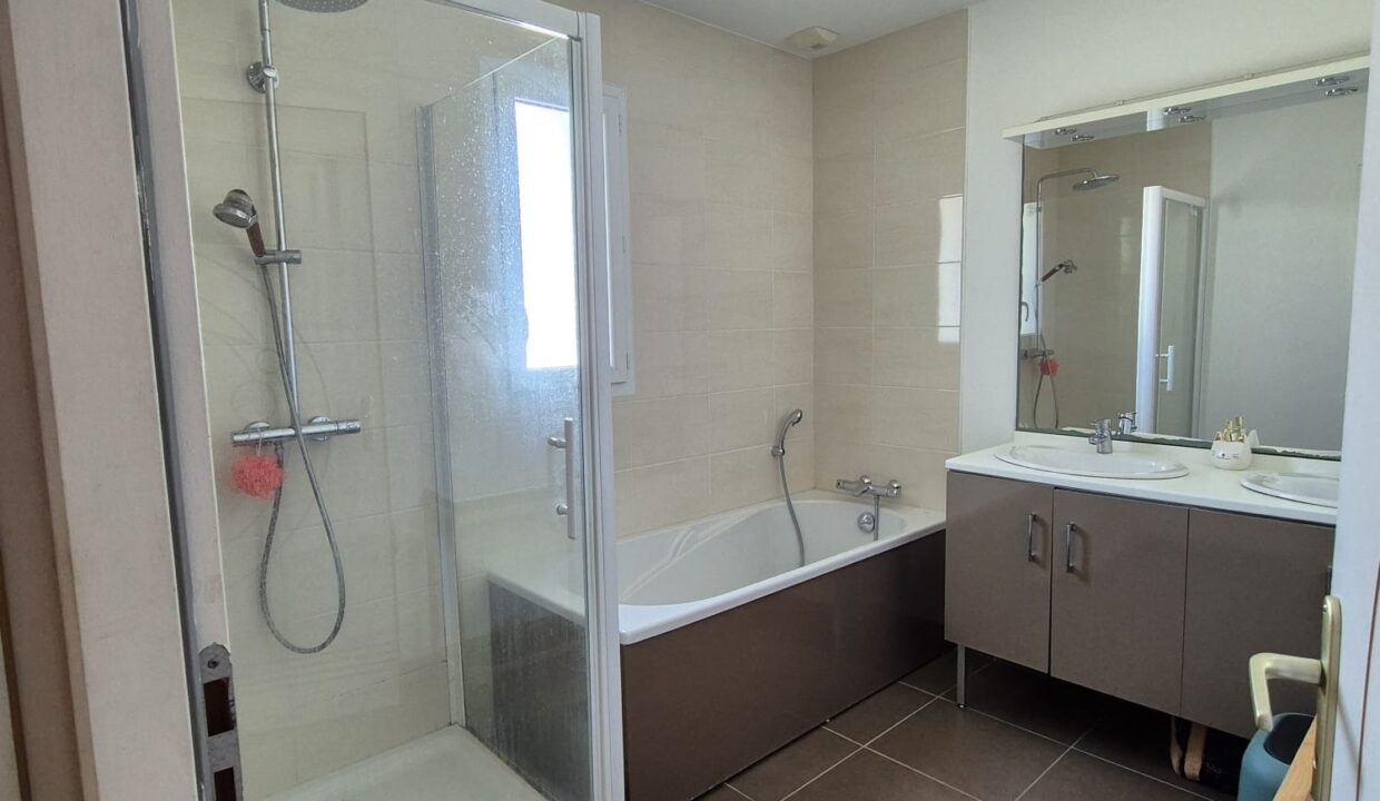 MAISON FAMILIALE 144M² Recente 6 chambres sur PORNIC (44228) Pays de Retz