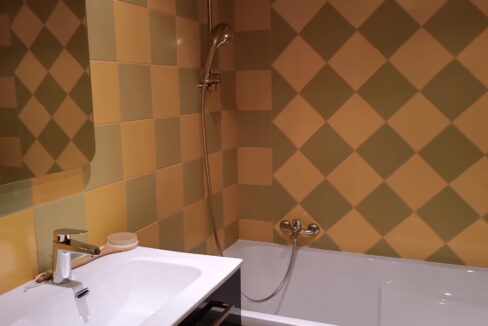 MAISON VILLE de 164 m² , 4 Chambres, possibilité 5, Sans garage, Jardin et Hangar de 50m² sur PAIMBOEUF (44565)