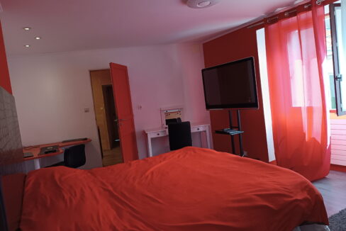 MAISON VILLE de 164 m² , 4 Chambres, possibilité 5, Sans garage, Jardin et Hangar de 50m² sur PAIMBOEUF (44567)