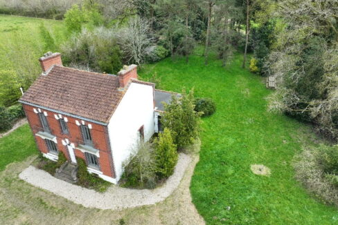 Maison, 10 pièce(s)- CHAUMES-EN-RETZ -1